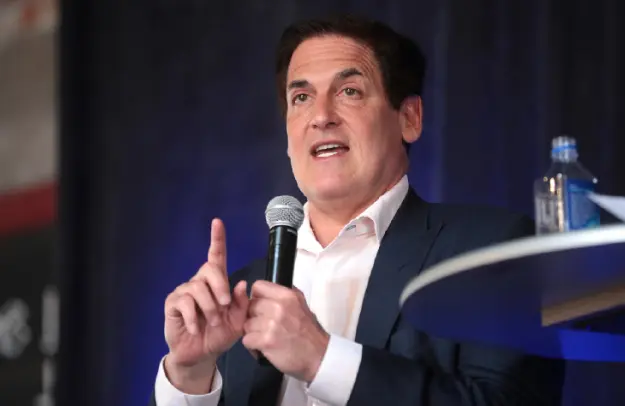 Nueva criptomoneda en lugar de bitcoin: el multimillonario Mark Cuban predice una revolución en el mercado de inversión